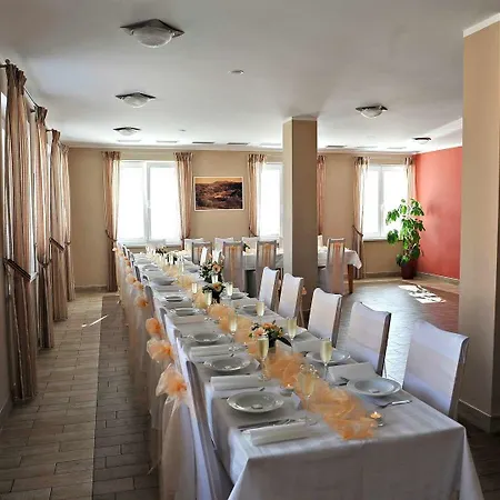 Harmonie בית הארחה Žlutice